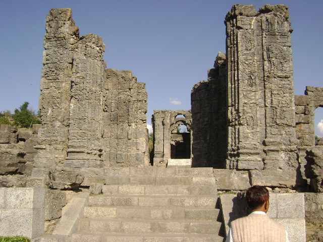 Main entrance to the  temple - a path which leads to darshan of Lord Martand.